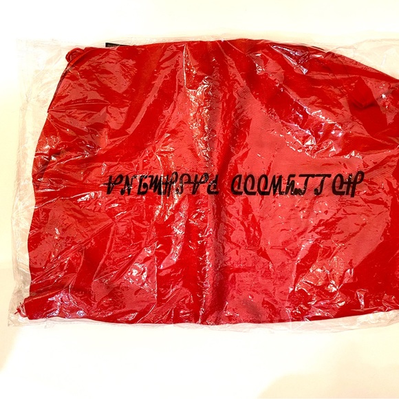 NWT RED CHINOIS LARGE PASHMINA - Picture 4 of 8